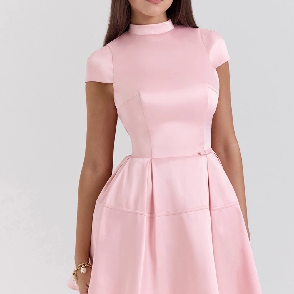 Elegant Pink Women's Dress house of cb saida